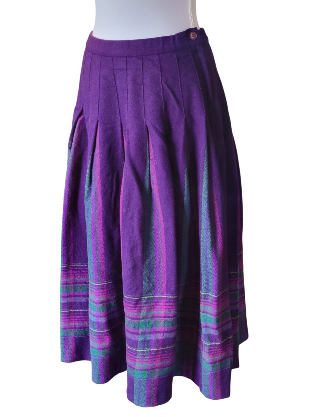 Vintage Pendleton Wool Purple Plaid Pleated Skirt - Picture 4 of 9